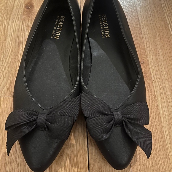 Reaction Kenneth Cole Shoes - Black Flat Shoes Women Size 6 Eu 36 Reaction Kenneth Cole